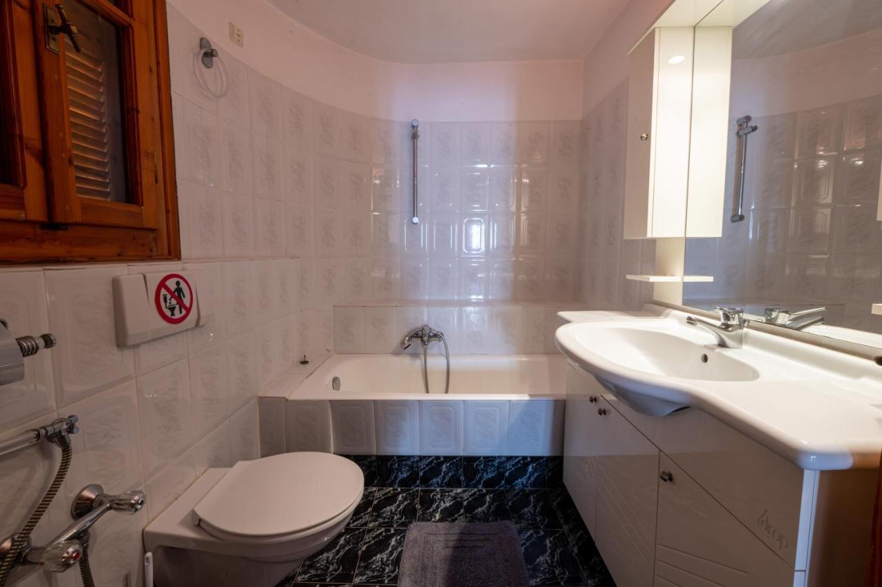 Alex Stone House Villa Kardhamili Exteriör bild